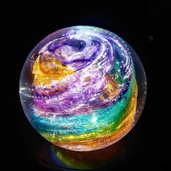 Meet your Posher! ❤ - Picture 6 of 6